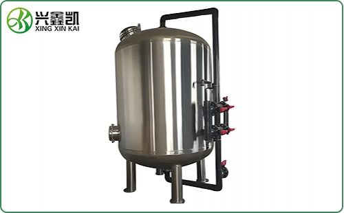 不銹鋼過濾罐（多介質(zhì)過濾器）